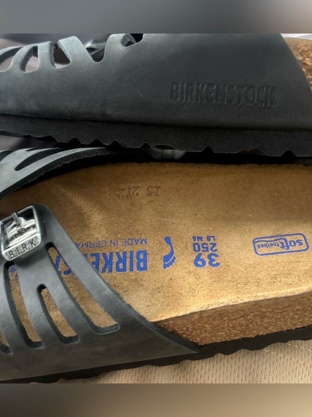 Birkenstock π
Granada Black Oiled Leather Soft Footbed Sandal Slide 39 Wmns 8 - Picture 2 of 12